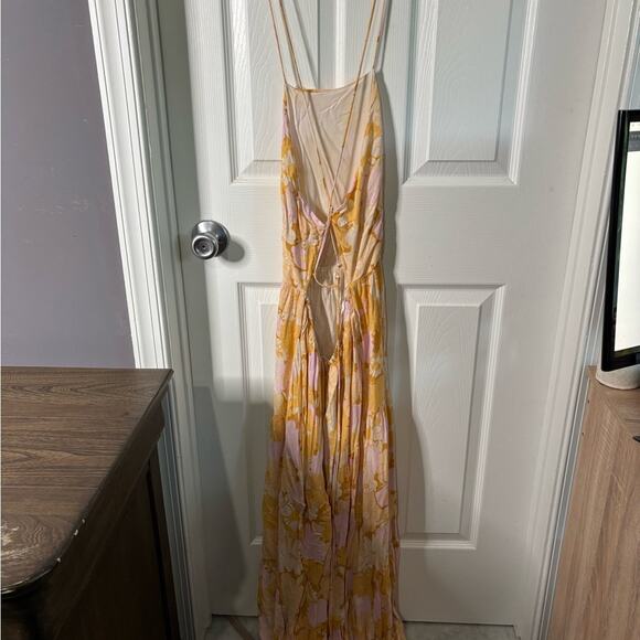 MinkPink Yellow Floral Strappy Maxi Dress Size Large - Picture 5 of 6